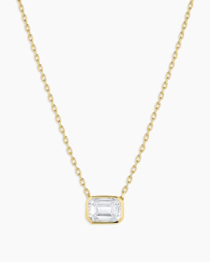 Classic Diamond Emerald Necklace